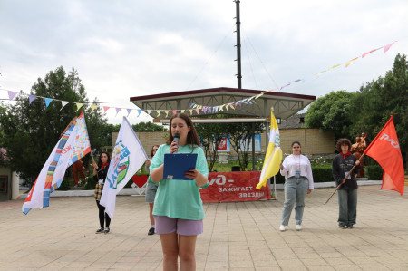 День Первых и каждый в этот день первый!